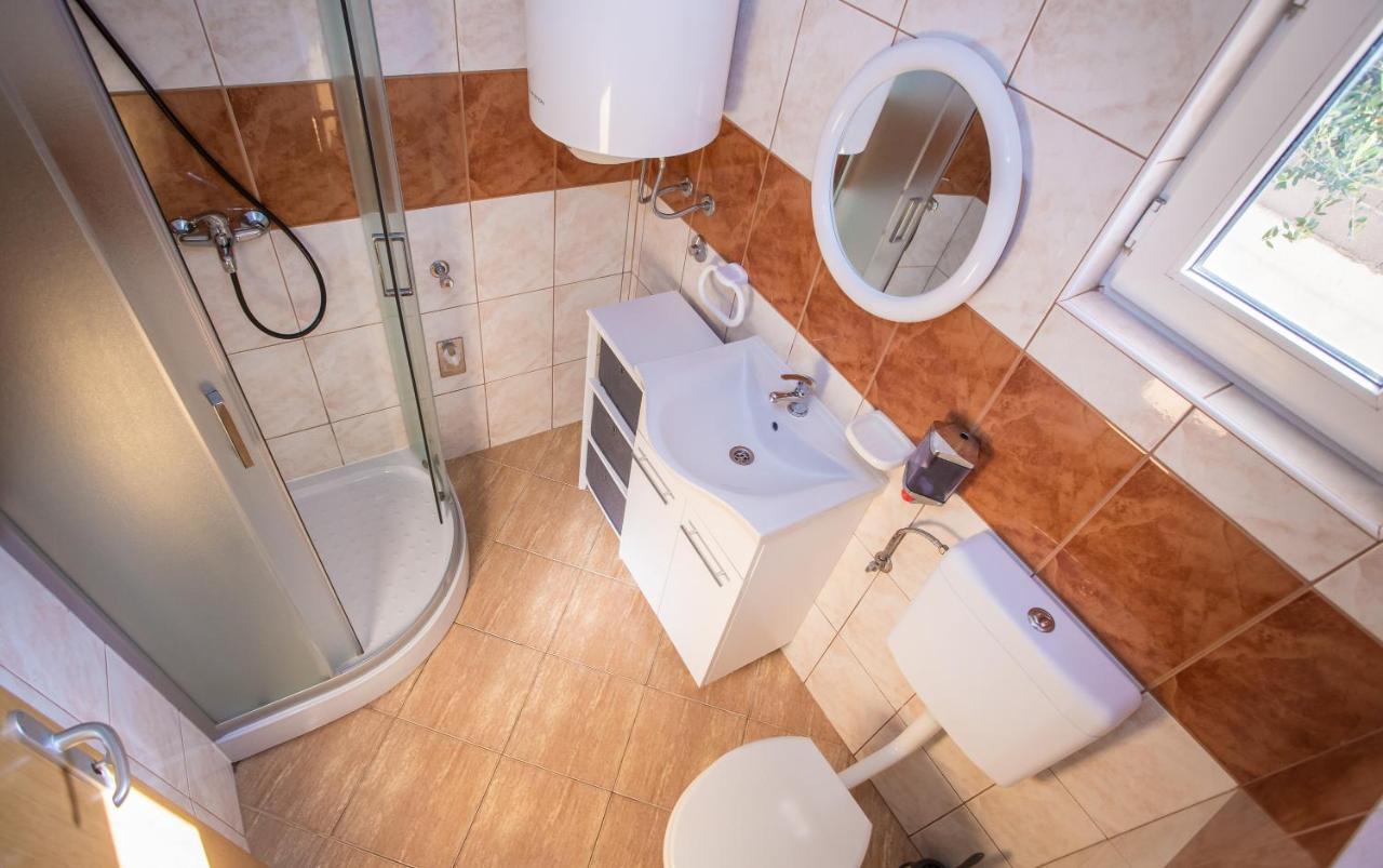 Ema-Dany Appartement Poreč Buitenkant foto