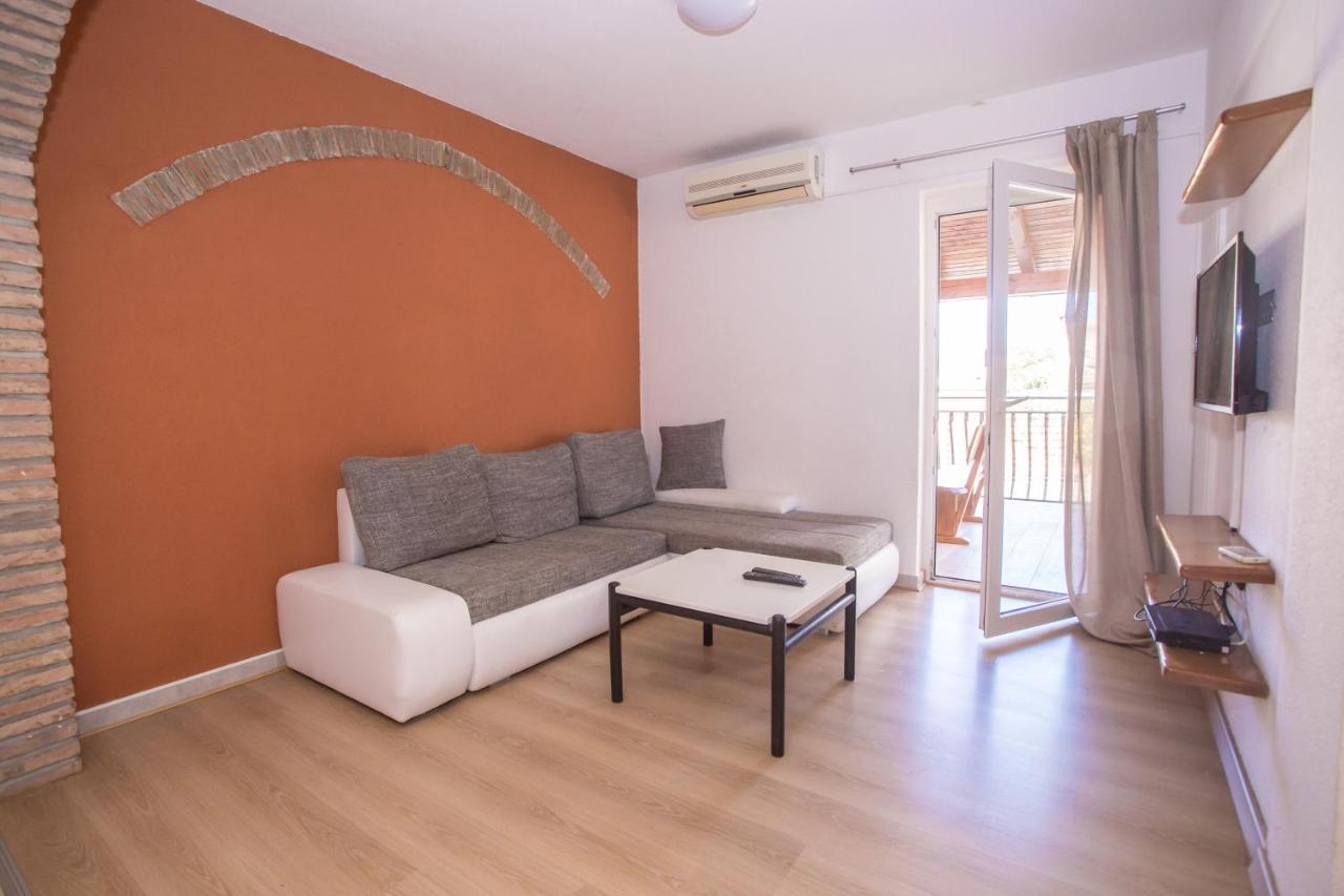 Ema-Dany Appartement Poreč Buitenkant foto
