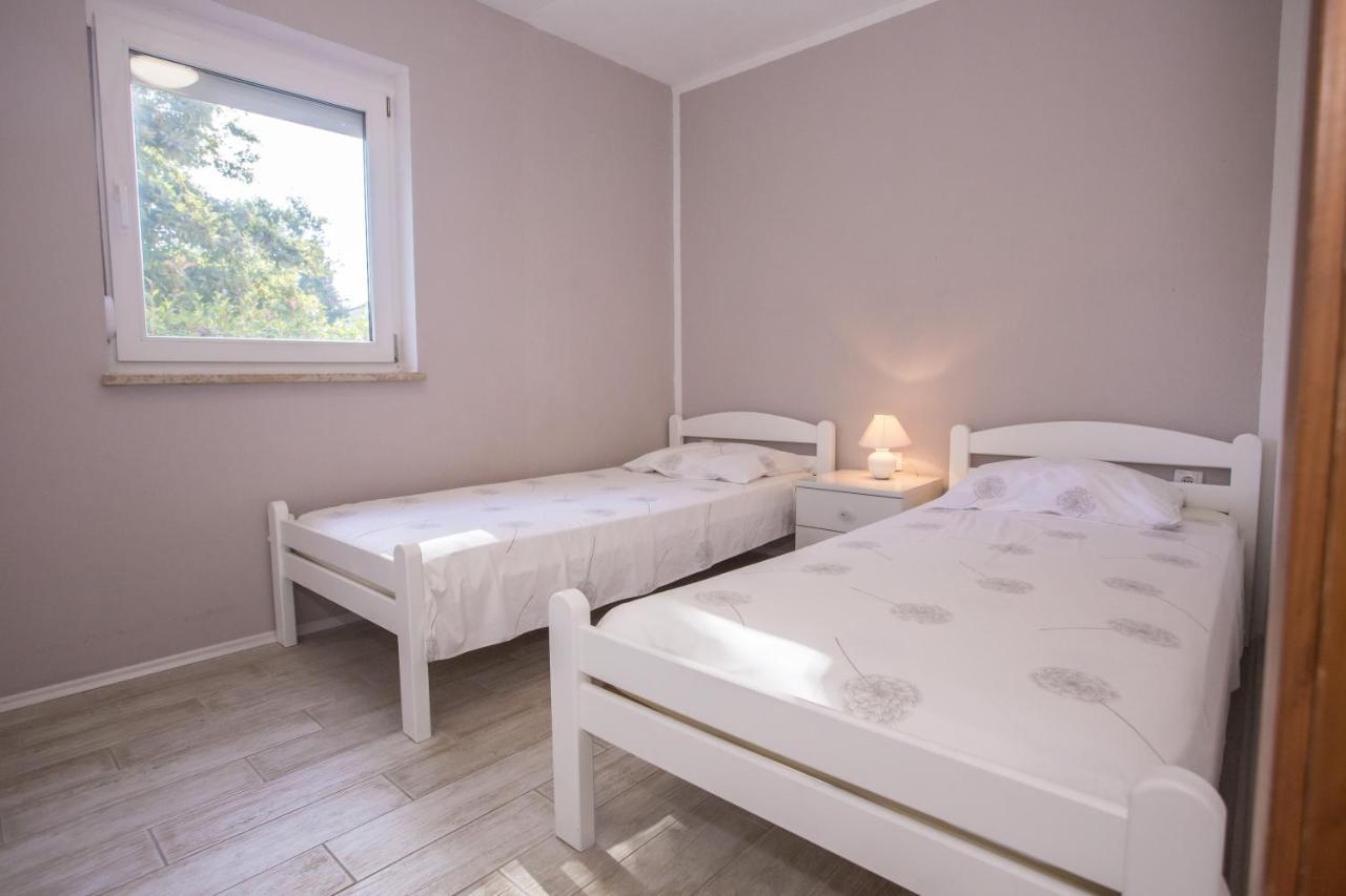 Ema-Dany Appartement Poreč Buitenkant foto