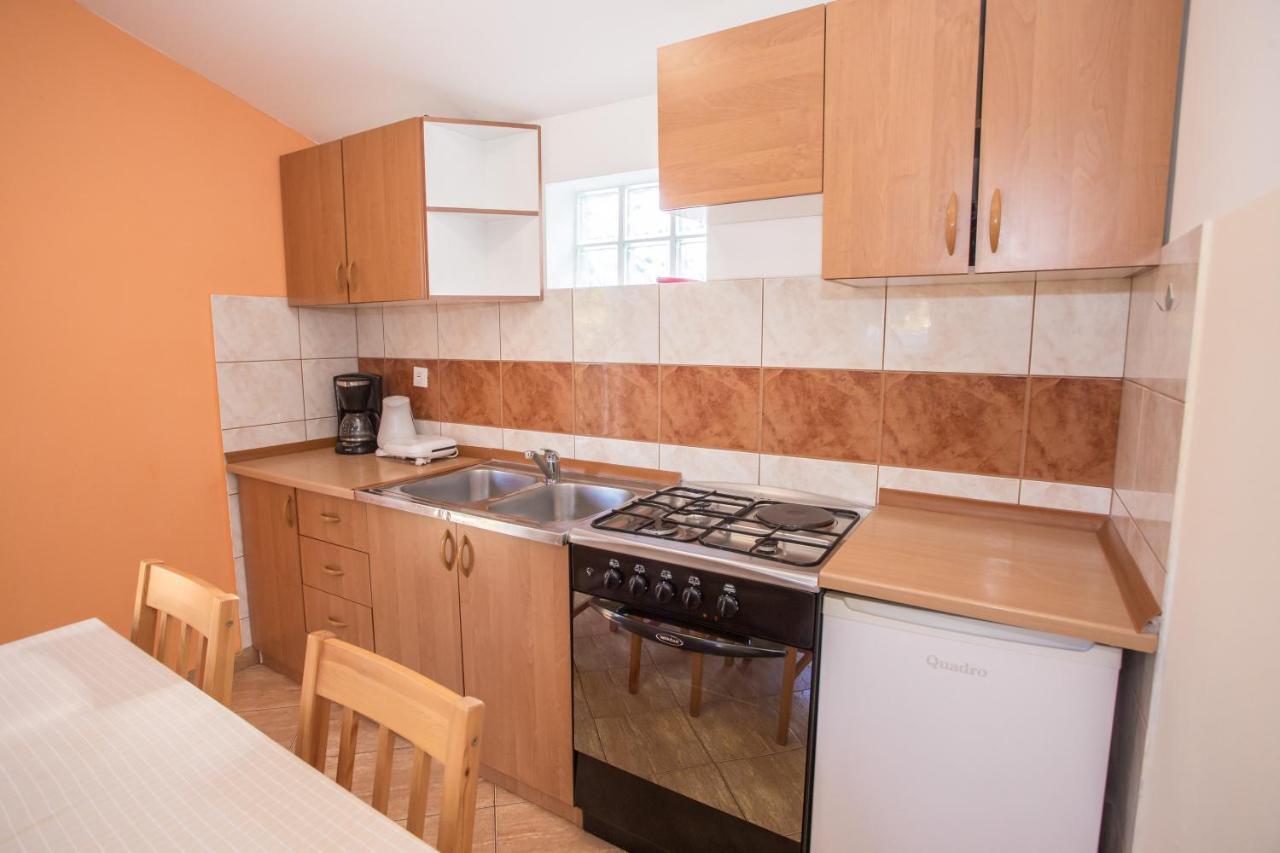 Ema-Dany Appartement Poreč Buitenkant foto