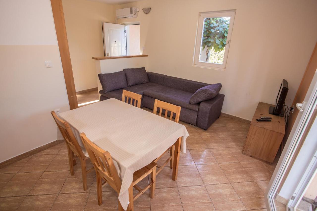 Ema-Dany Appartement Poreč Buitenkant foto